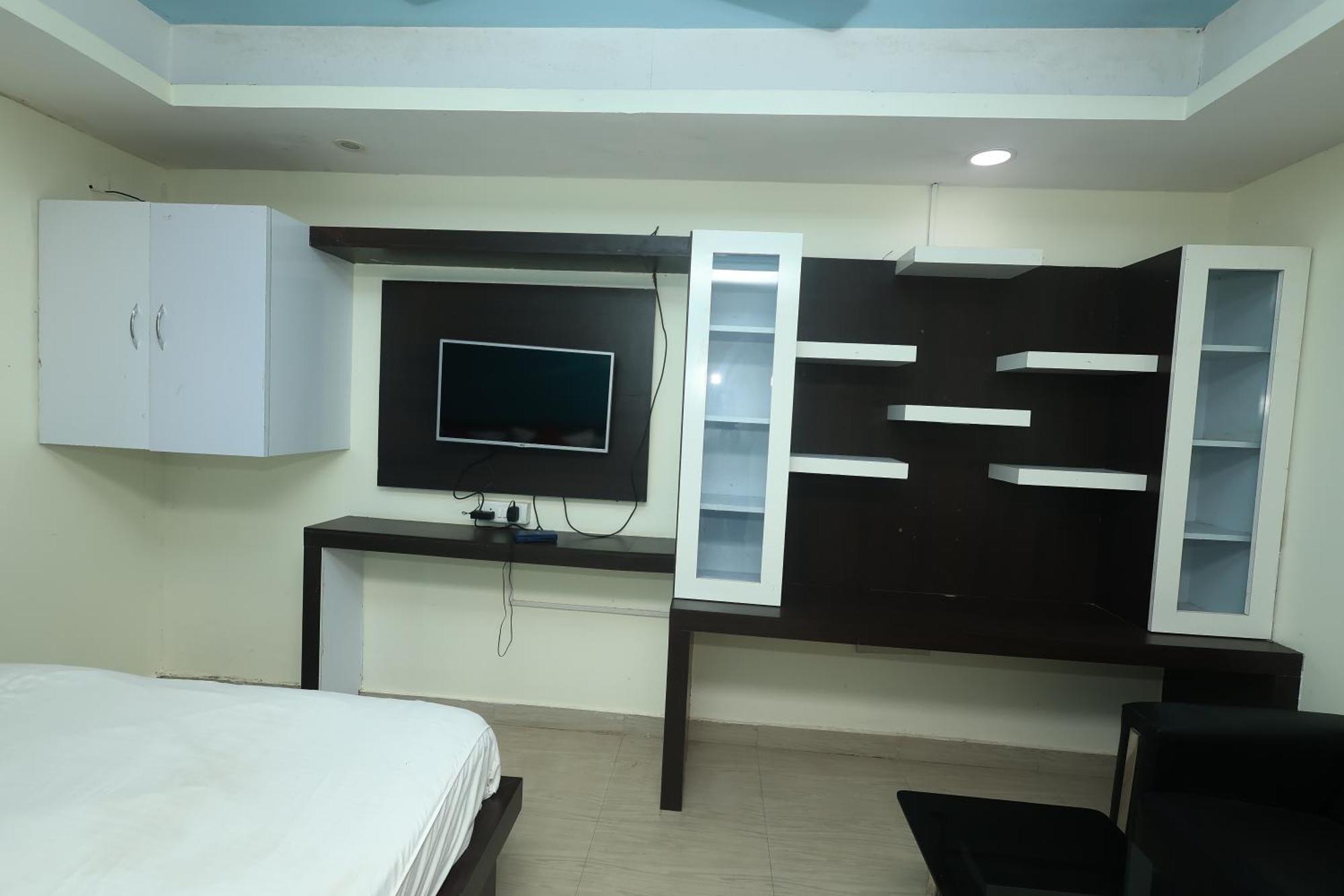Hotel Space Setter บูบันเนสชวาร์ ภายนอก รูปภาพ